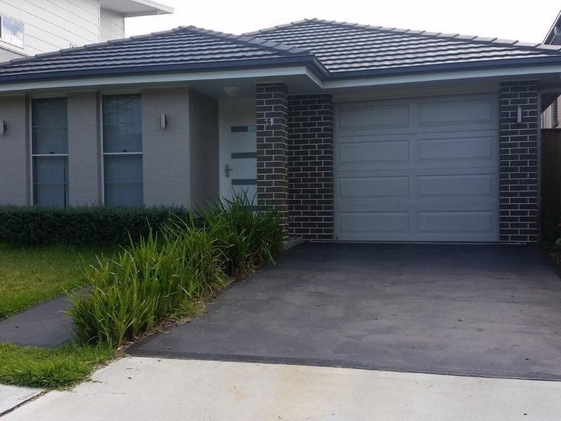 11 Burraga Way, Pemulwuy NSW 2145