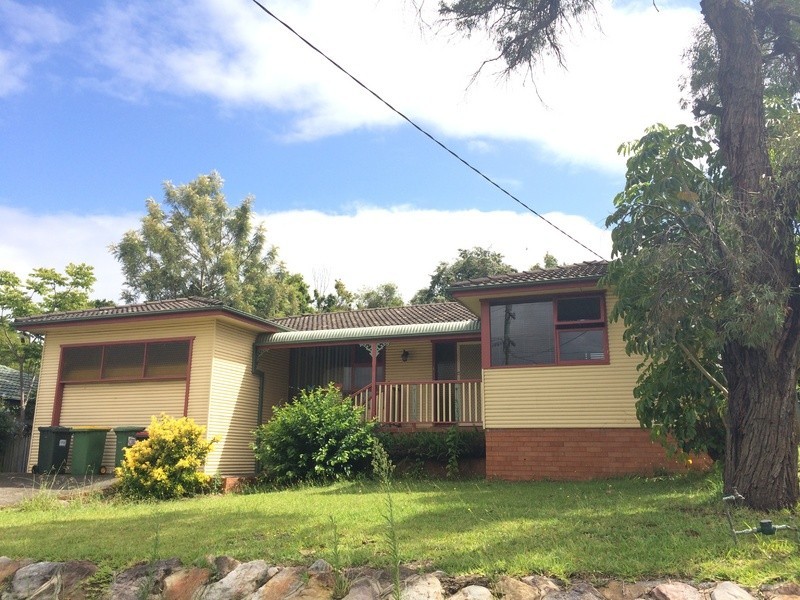 5 Brett Ave, Constitution Hill NSW 2145