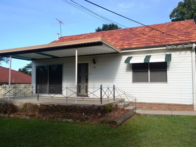 16 Warra Street, Wentworthville NSW 2145