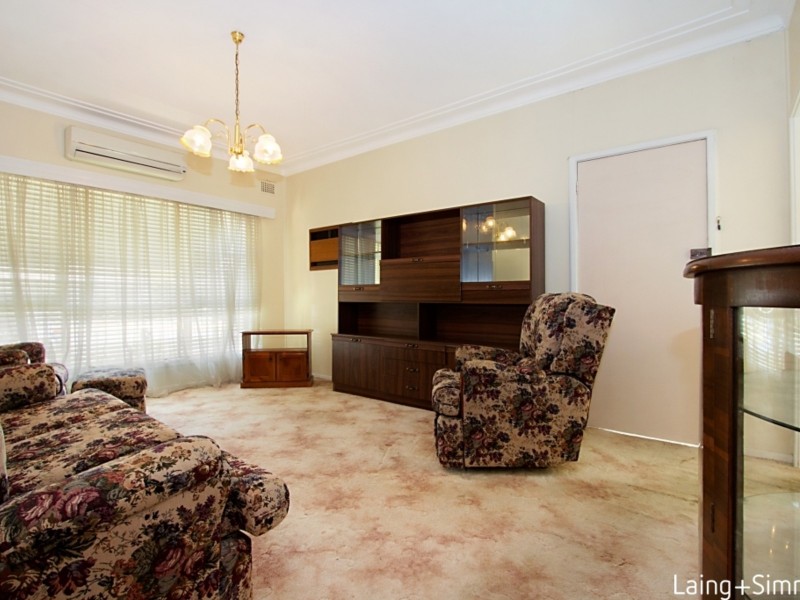 65 Bungaree Road, Toongabbie NSW 2146