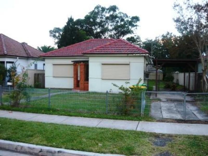 53 Fulton Avenue, Wentworthville NSW 2145