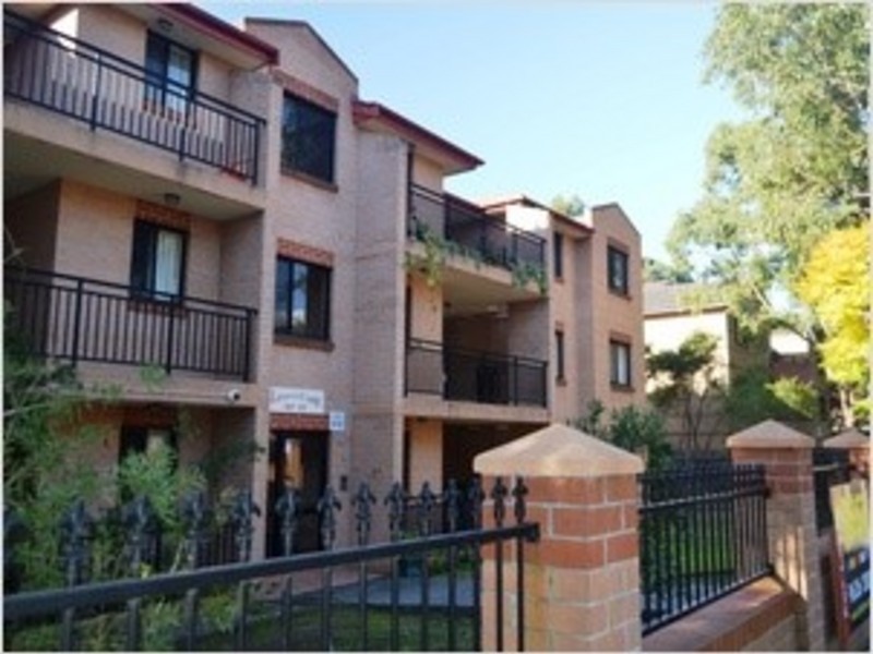 1/105 Stapleton Street, Pendle Hill NSW 2145