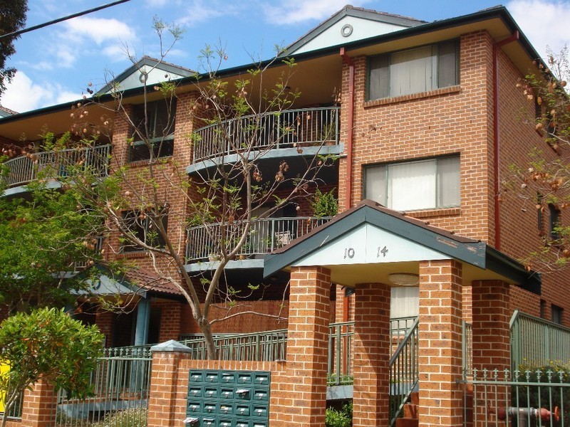 9/10-14 Arthur Street, Merrylands NSW 2160