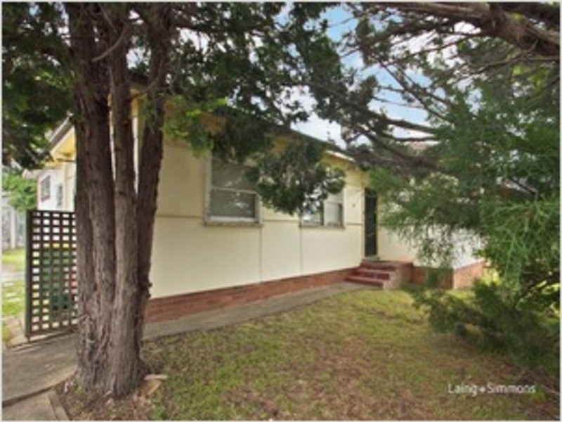 4 Bethel Street, Toongabbie NSW 2146