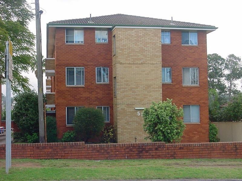 2/51 Garfield Street, Wentworthville NSW 2145