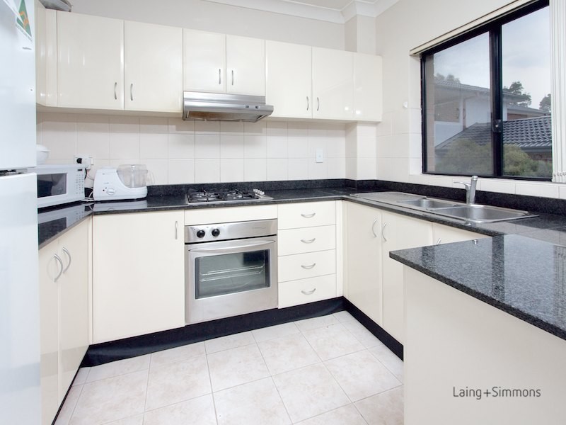 5/8-12 Alexandra Avenue, Westmead NSW 2145