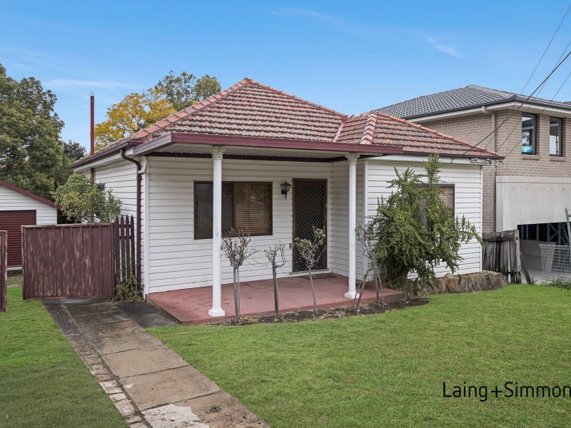 34 Rowley Street, Pendle Hill NSW 2145