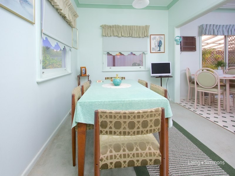 2 Calla Grove, Pendle Hill NSW 2145