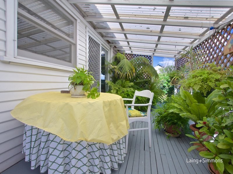 2 Calla Grove, Pendle Hill NSW 2145