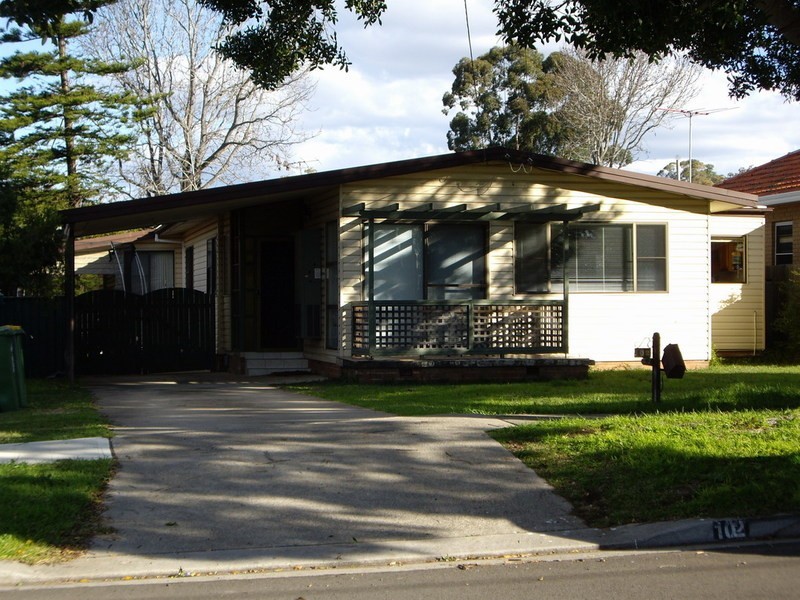 102 Bulli Road, Toongabbie NSW 2146