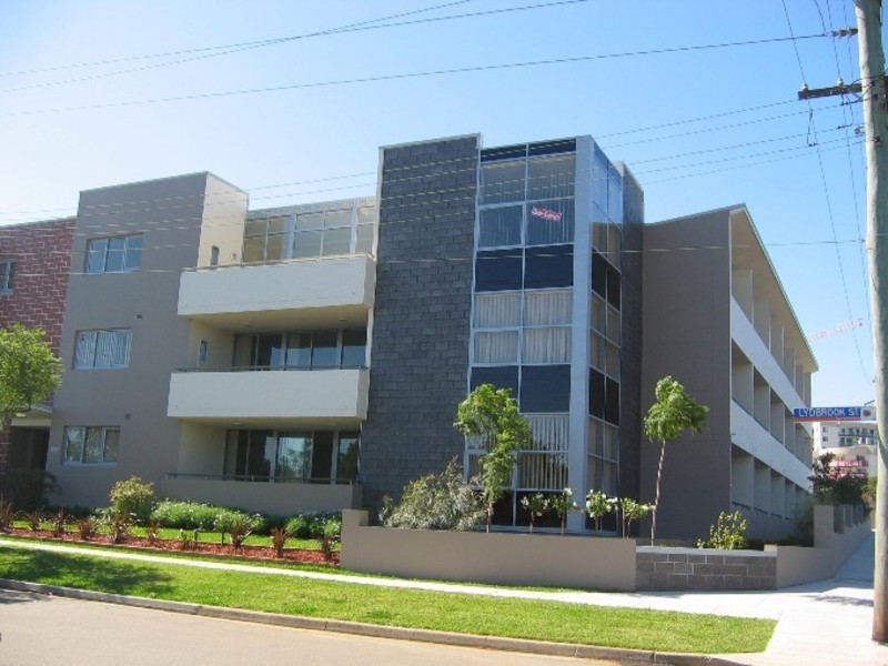 6/2a Lydbrook Street, Westmead NSW 2145