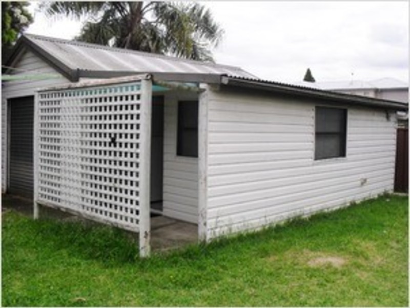 1/69 Ballandella Road, Toongabbie NSW 2146