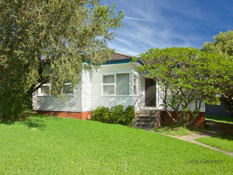 83 Bungaree Road, Toongabbie NSW 2146