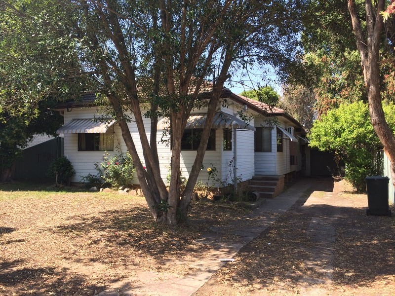 42  Fullagar Road, Wentworthville NSW 2145