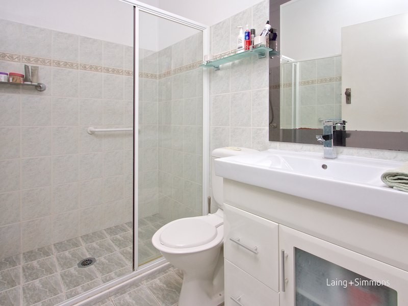 3 Flamingo Place, Pendle Hill NSW 2145