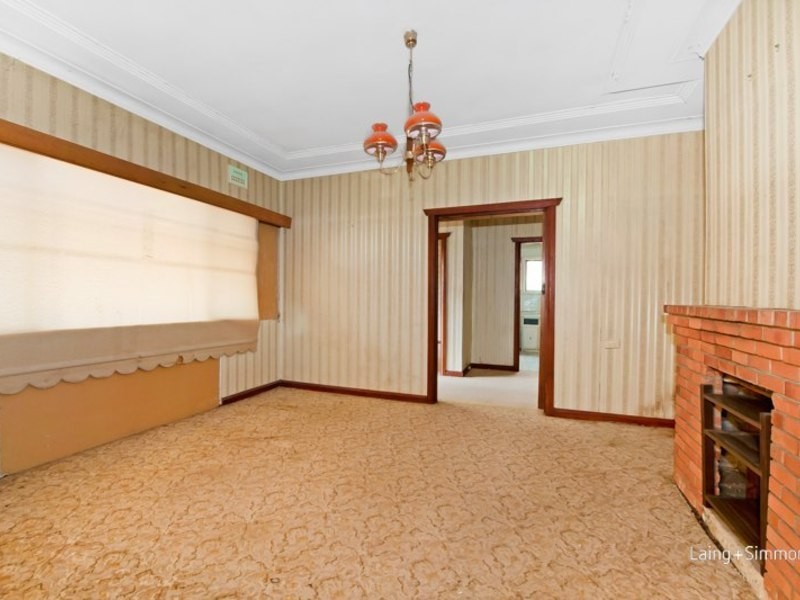 44 Tungarra Road, Girraween NSW 2145