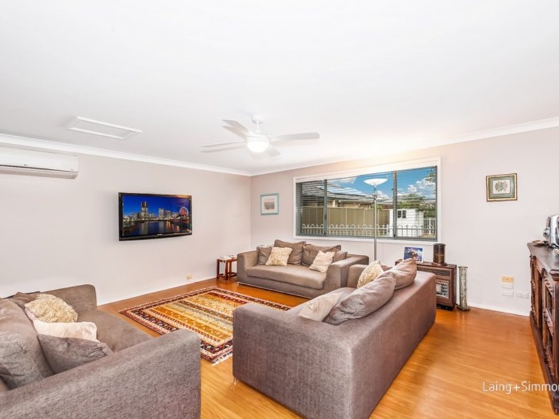 42 Tungarra Road, Girraween NSW 2145