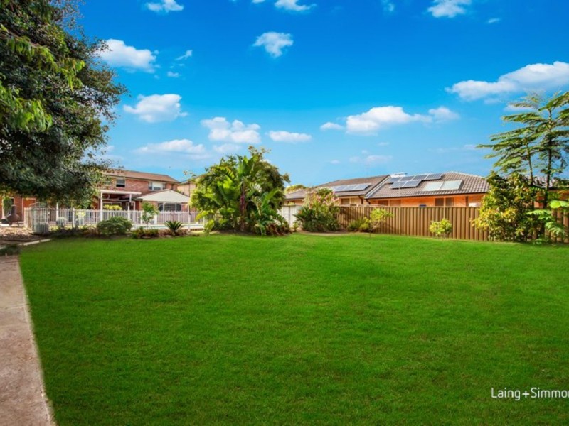 42 Tungarra Road, Girraween NSW 2145