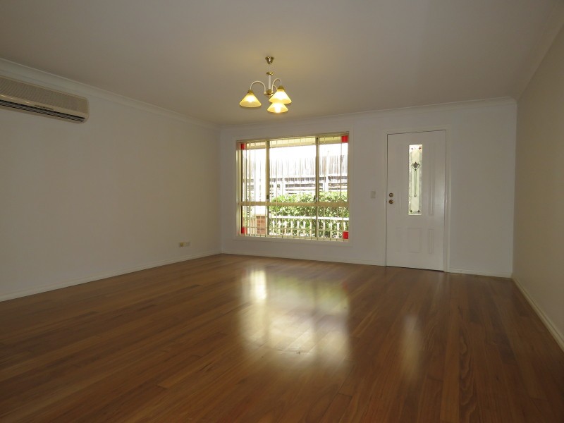 1/39b Burrabogee Road, Pendle Hill NSW 2145