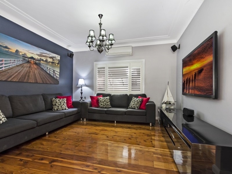 11 Fulton Avenue, Wentworthville NSW 2145