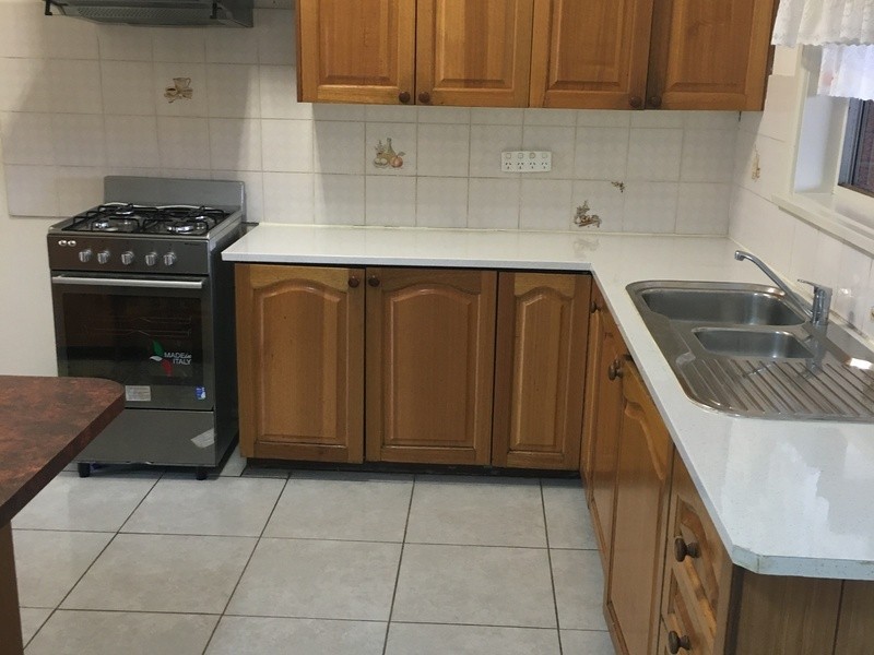 4 Frederick Street, Pendle Hill NSW 2145