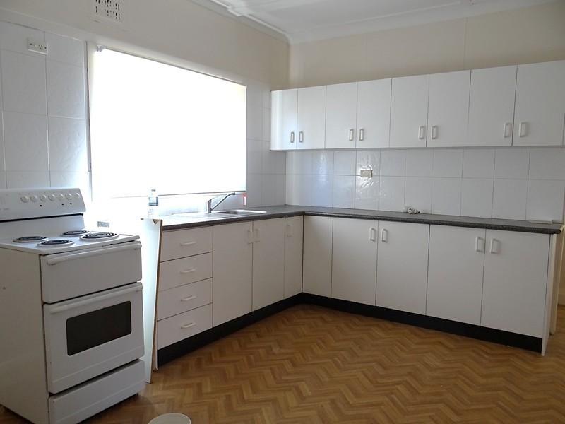 41 Oatlands Street, Wentworthville NSW 2145