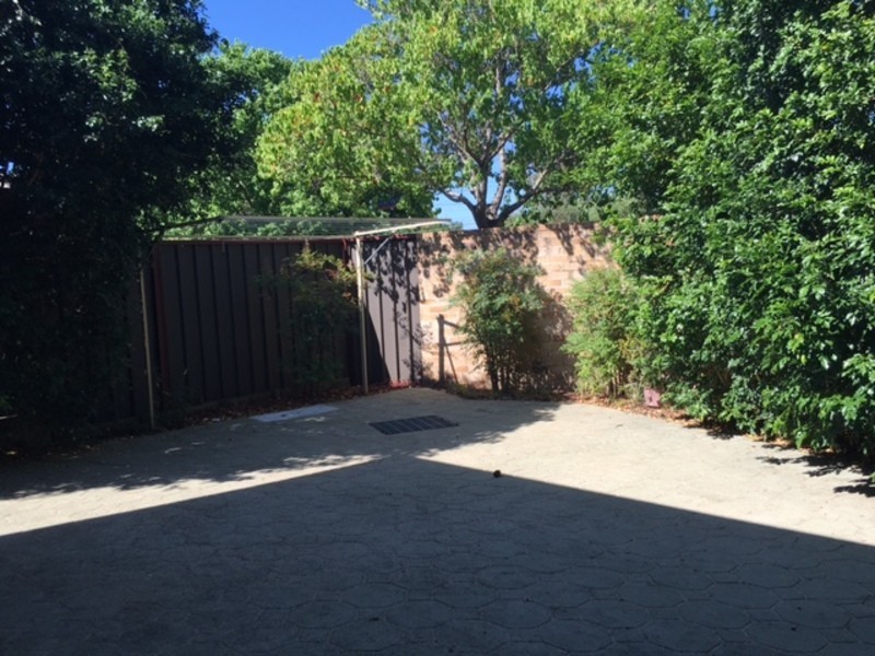 3/8-12 Fitzwilliam Road, Toongabbie NSW 2146