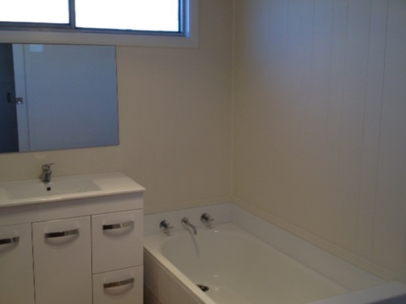 14 Sandringham Avenue, Cambridge Park NSW 2747