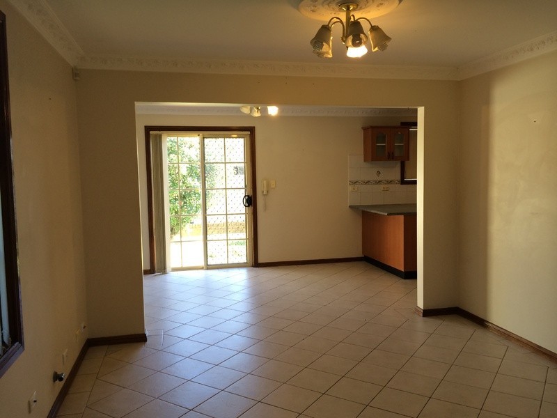 12B Pendle way, Pendle Hill NSW 2145