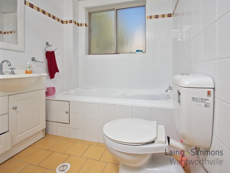 4/2a Conie Avenue, Baulkham Hills NSW 2153