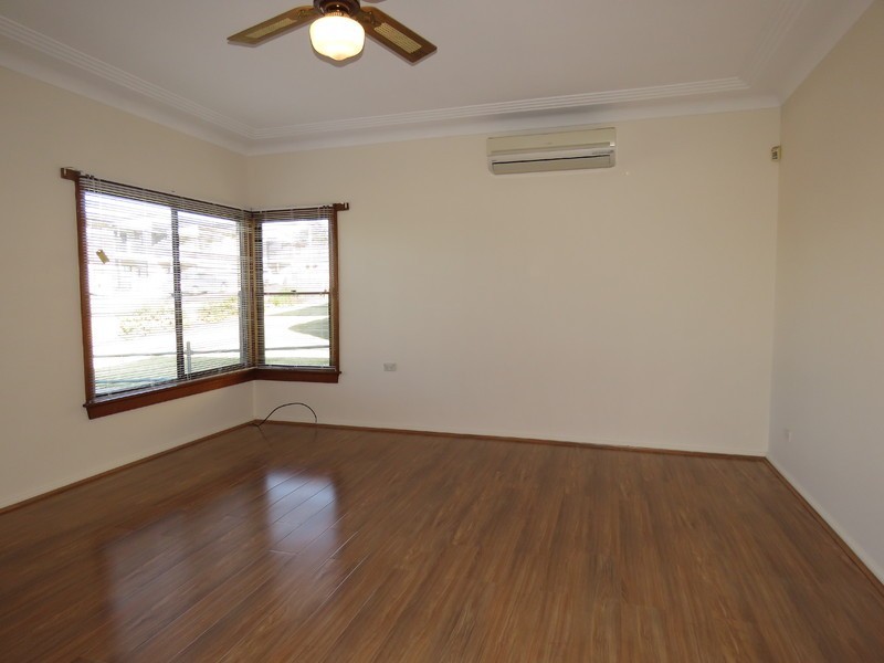 65 Lucas Road, Seven Hills NSW 2147