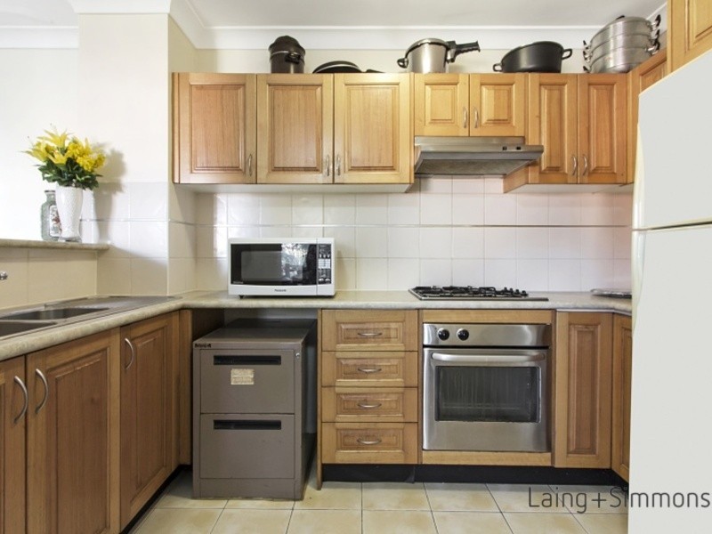 12/2-4 Sheffield Street, Merrylands NSW 2160