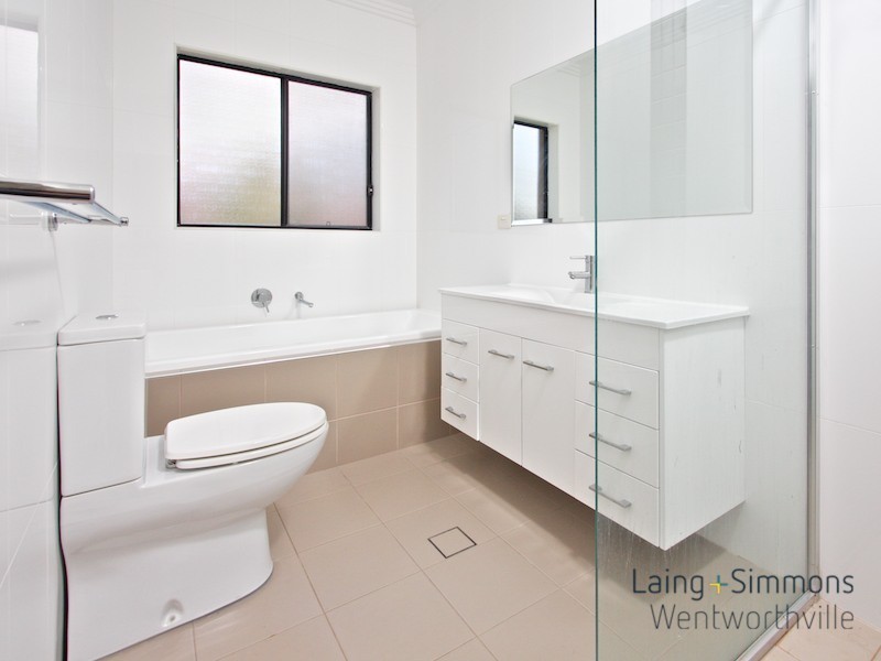 2a Yarbon Street, Wentworthville NSW 2145