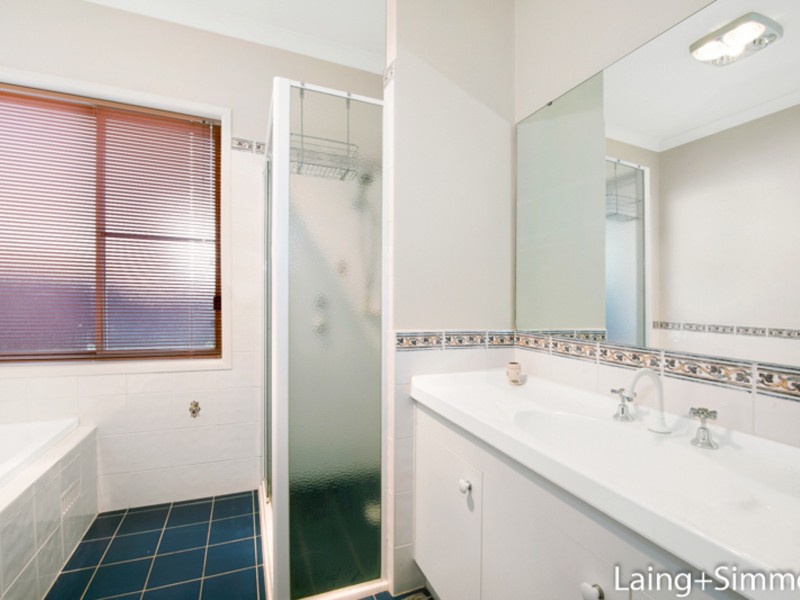 21 Birtles Avenue, Pendle Hill NSW 2145