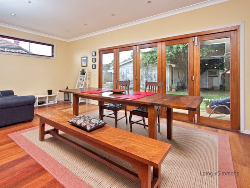 4 Bethel Street, Toongabbie NSW 2146