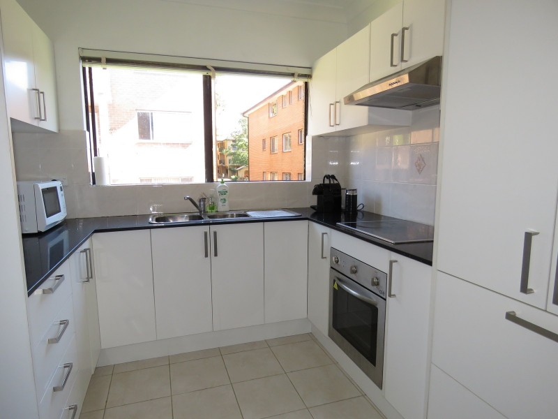 6/16-18 Alfred Street, Westmead NSW 2145