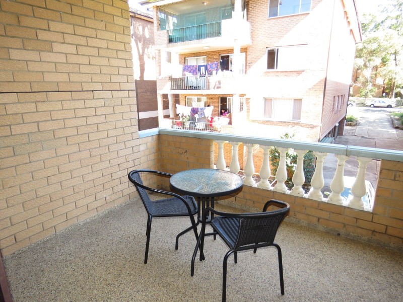 6/16-18 Alfred Street, Westmead NSW 2145