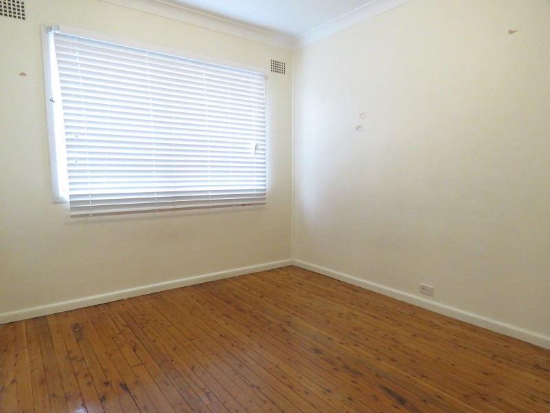 33 Greenleaf Street, Constitution Hill NSW 2145