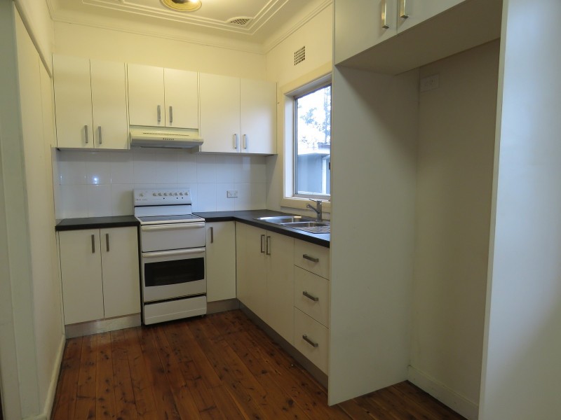 2a  Constitution Road, Constitution Hill NSW 2145