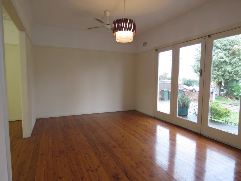 2a  Constitution Road, Constitution Hill NSW 2145