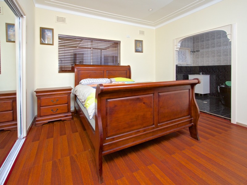 119  Centenary Road, South Wentworthville NSW 2145