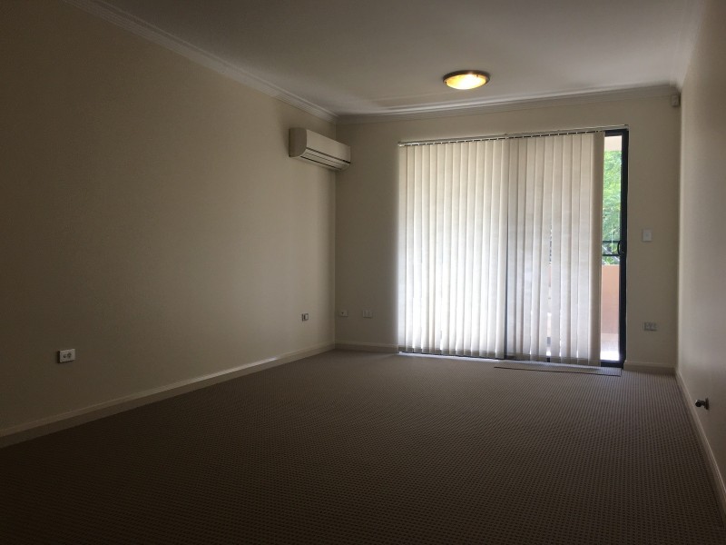73/6-18 Redbank Road, Northmead NSW 2152