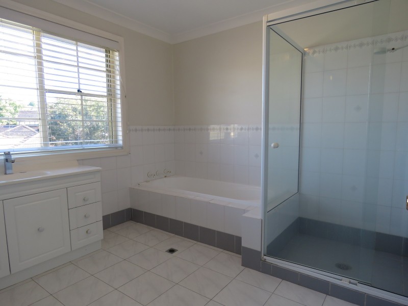 22 Thomas Wilkinson Avenue, Dural NSW 2158