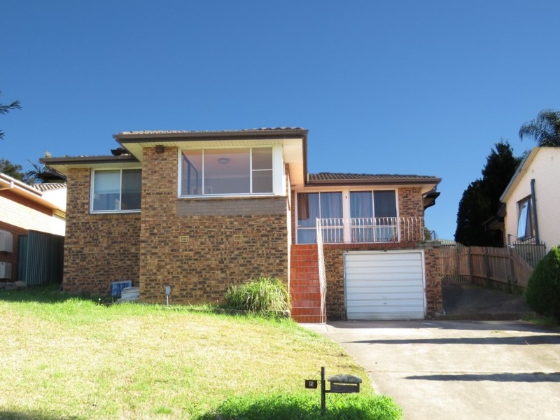 8 St Andrews Boulevard, Casula NSW 2170