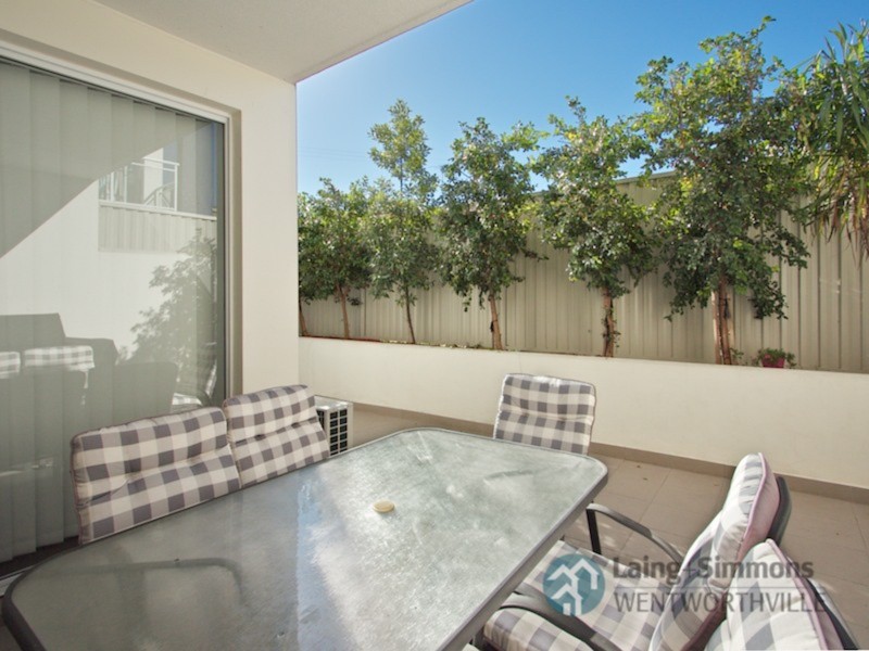 14/2-12  Civic Avenue, Pendle Hill NSW 2145