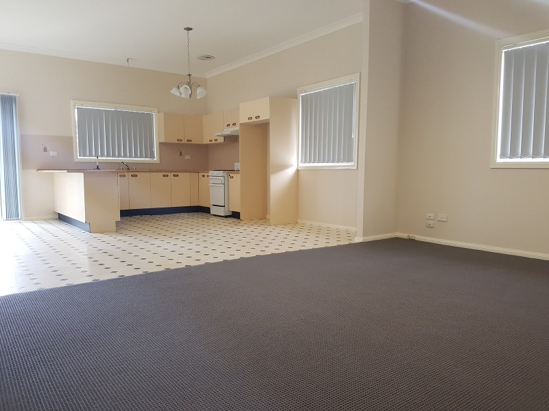 5 School Pde, Westmead NSW 2145