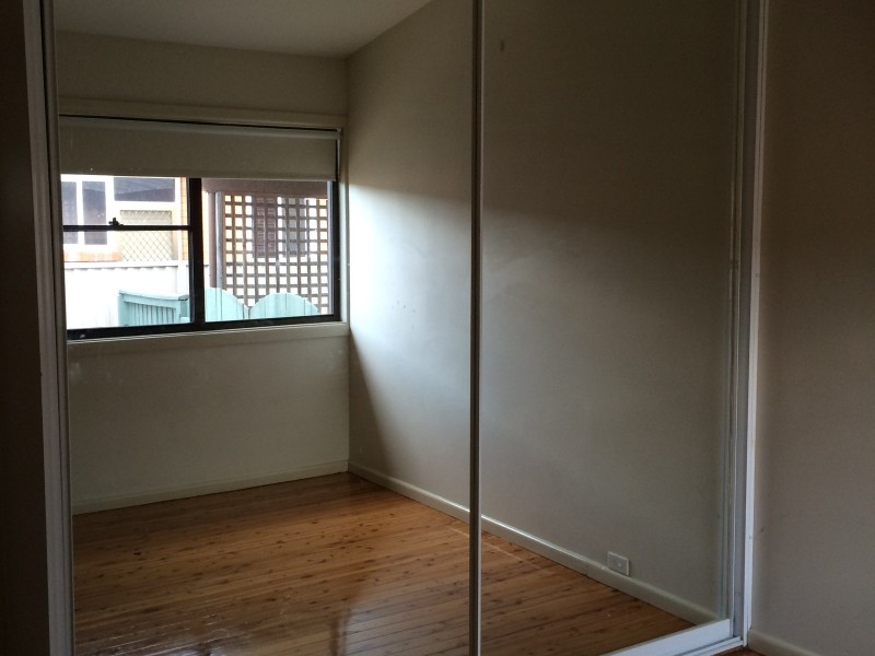 102 Bulli Road, Toongabbie NSW 2146