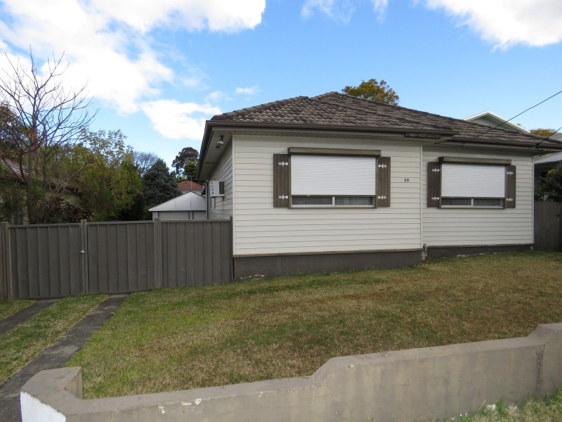 38 Oatlands Street, Wentworthville NSW 2145
