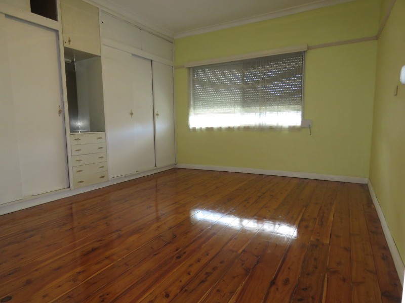 38 Oatlands Street, Wentworthville NSW 2145