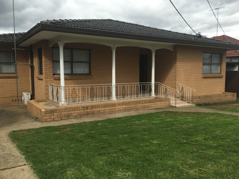 34 Chelmsford Road, South Wentworthville NSW 2145